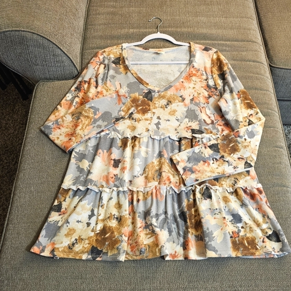 Sew In Love Gray Pink Floral Casual Boho V-Neck Babydoll Top Size Large